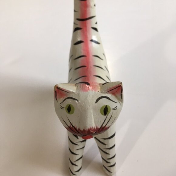 Cat Ring Holder - Picture 2 of 9